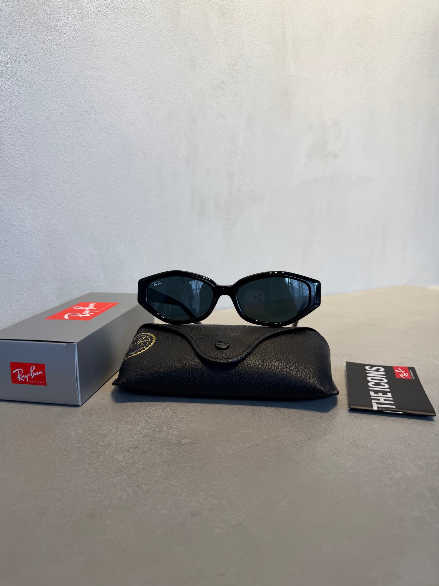 RAYBAN Dark Grey Polished Black - 7160