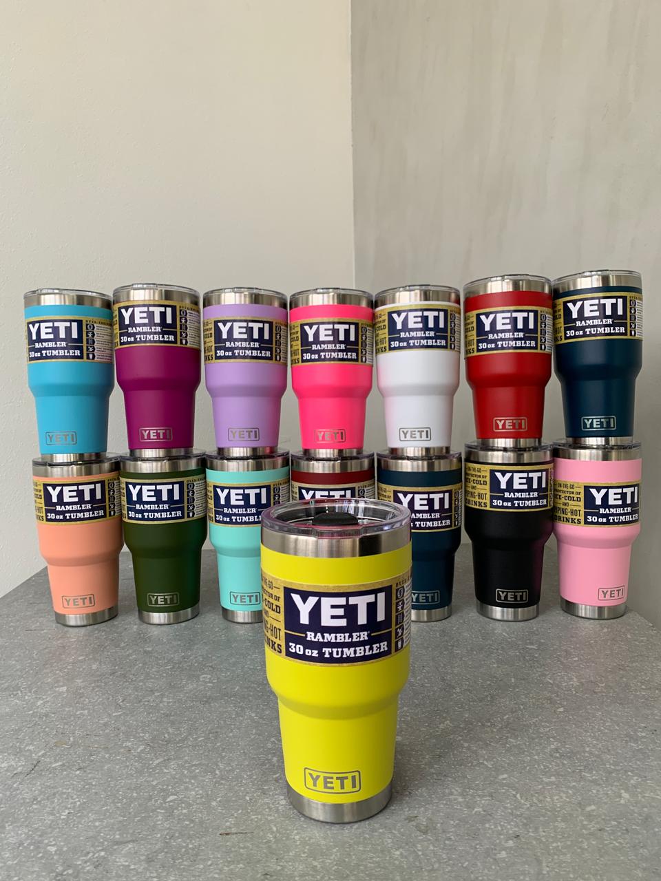 Vaso YETI tumbler de 30 onzas - Amarillo -7056