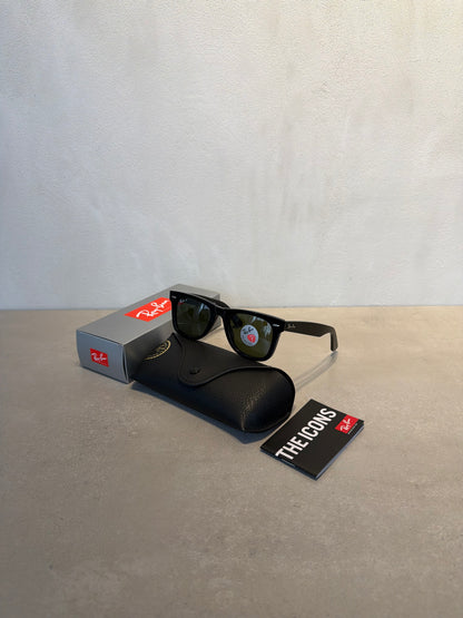 RAYBAN Wayfarer Ease Polarized Green -7043