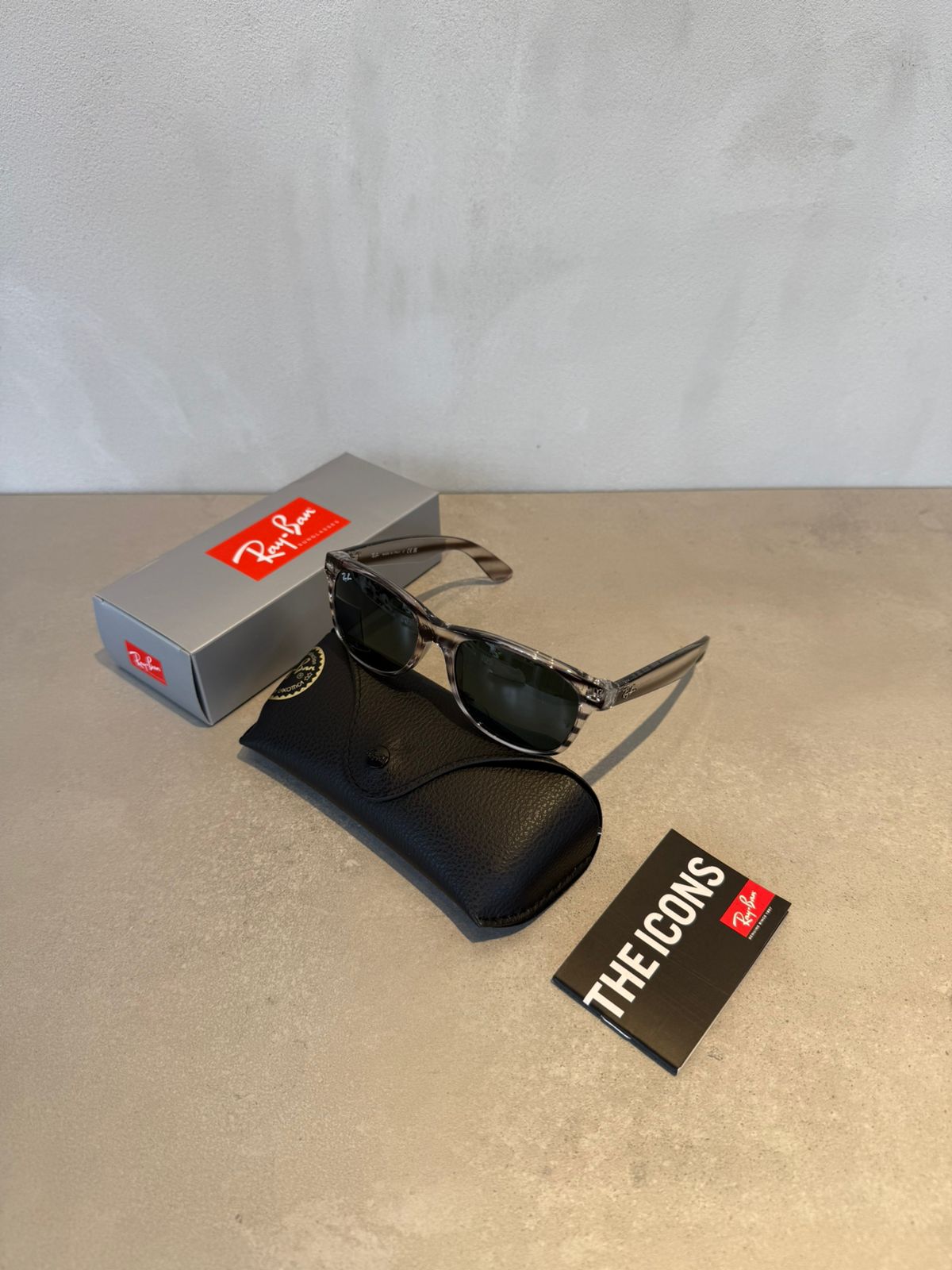 Lentes New Wayfarer transp 7184