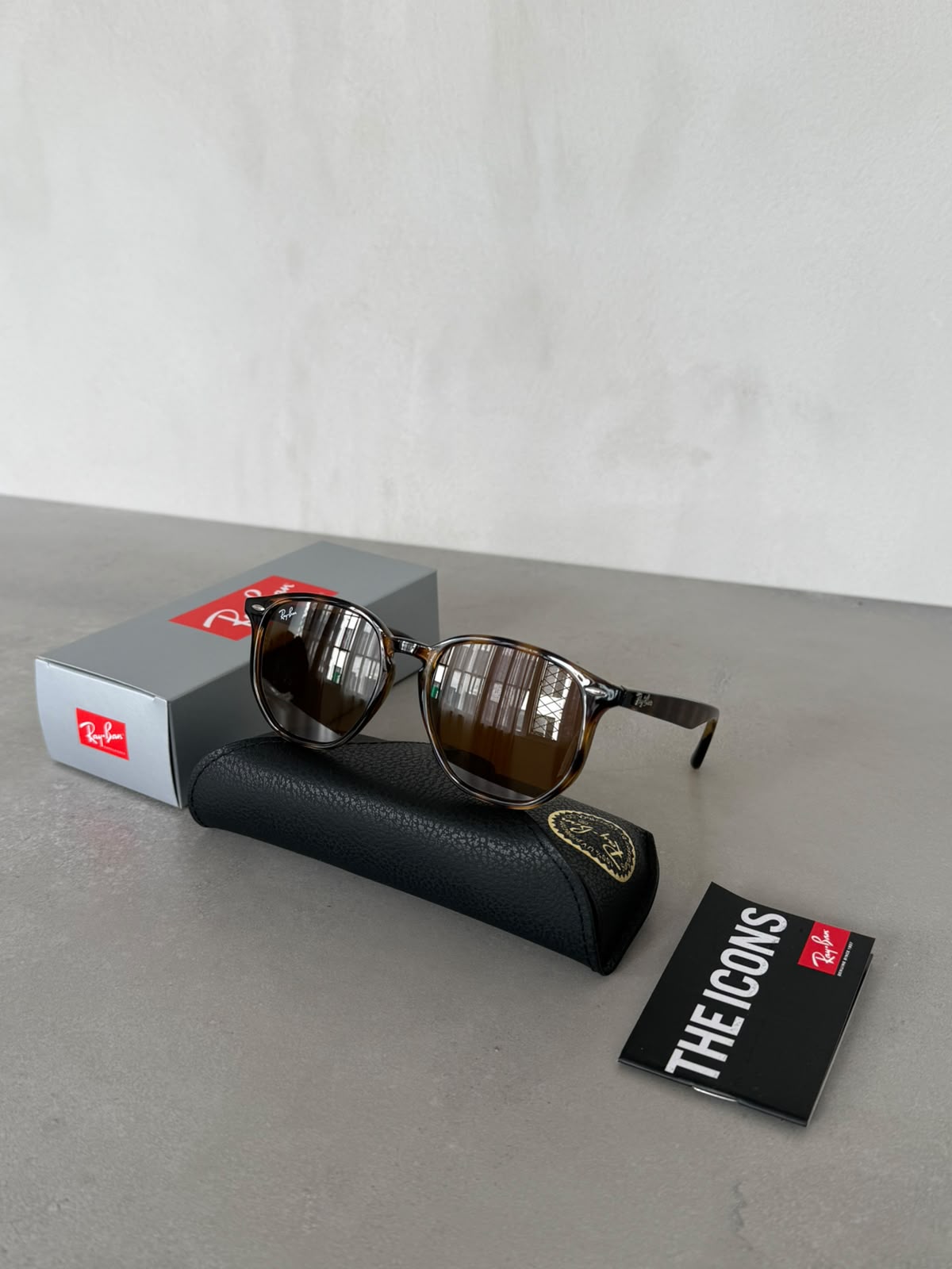 Lentes de sol RB4306 tortoise 7189