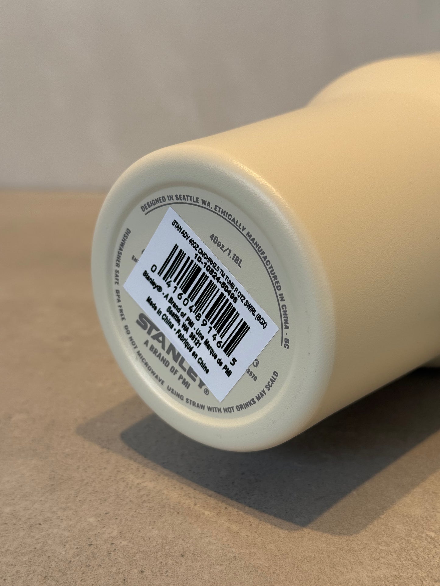 Stanley 40oz Crema-Hueso 7048