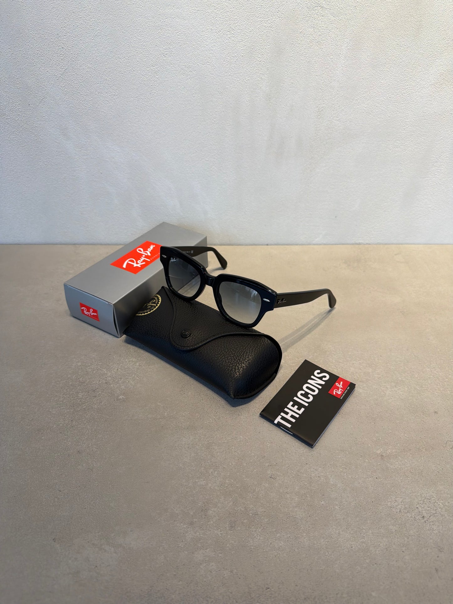 RAYBAN STATE STREET Gradient Blue Polished Black - 7167