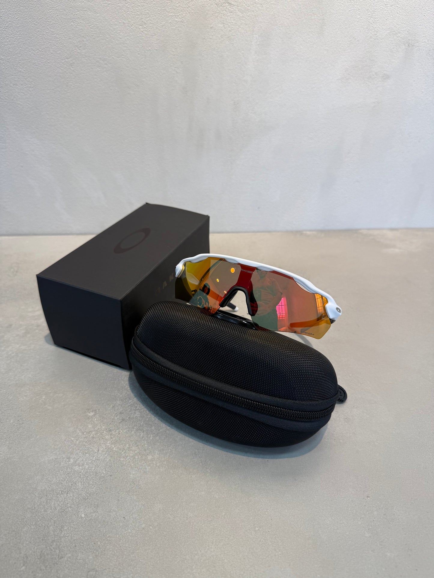 Lentes OAK blanco naranja 7195