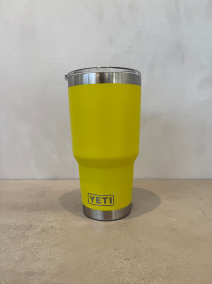 Vaso YETI tumbler de 30 onzas - Amarillo -7056