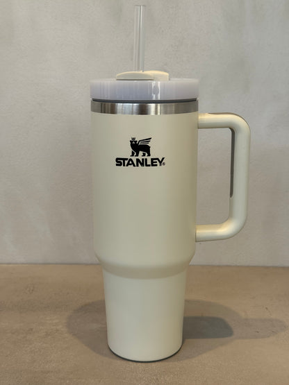 Stanley 40oz Crema-Hueso 7048