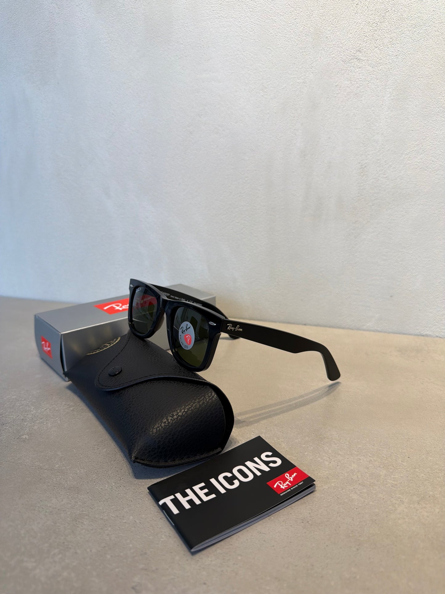 RAYBAN Wayfarer Ease Polarized Green -7043