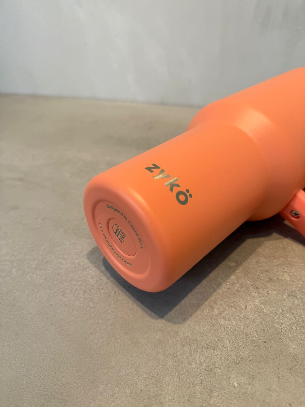Zyko TÉRMICO 40oz - Salmón -7097